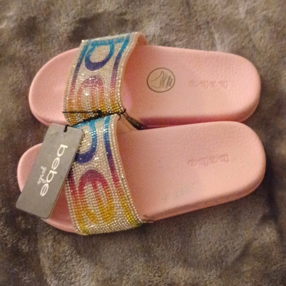 NWT BEBE SLIDES FOR GIRLS SPARKLES SIZE 13/1